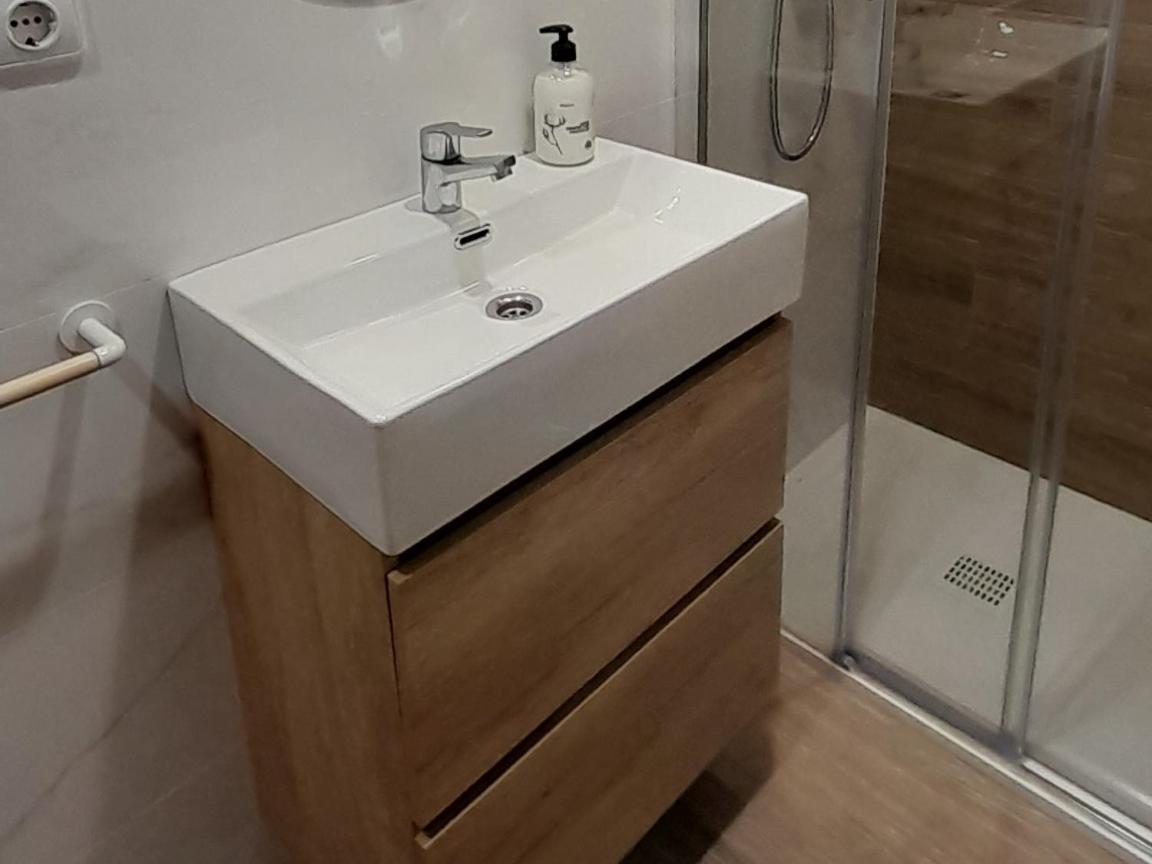 Apartamento Ayuntamiento Logrono Luaran gambar