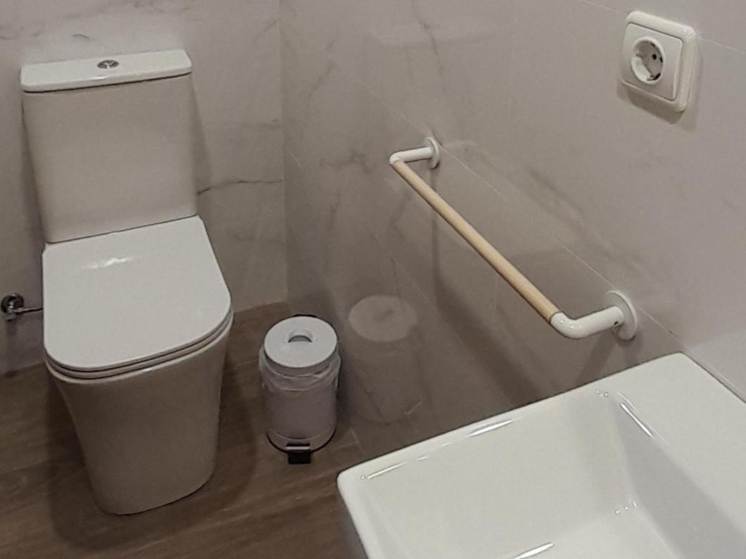 Apartamento Ayuntamiento Logrono Luaran gambar